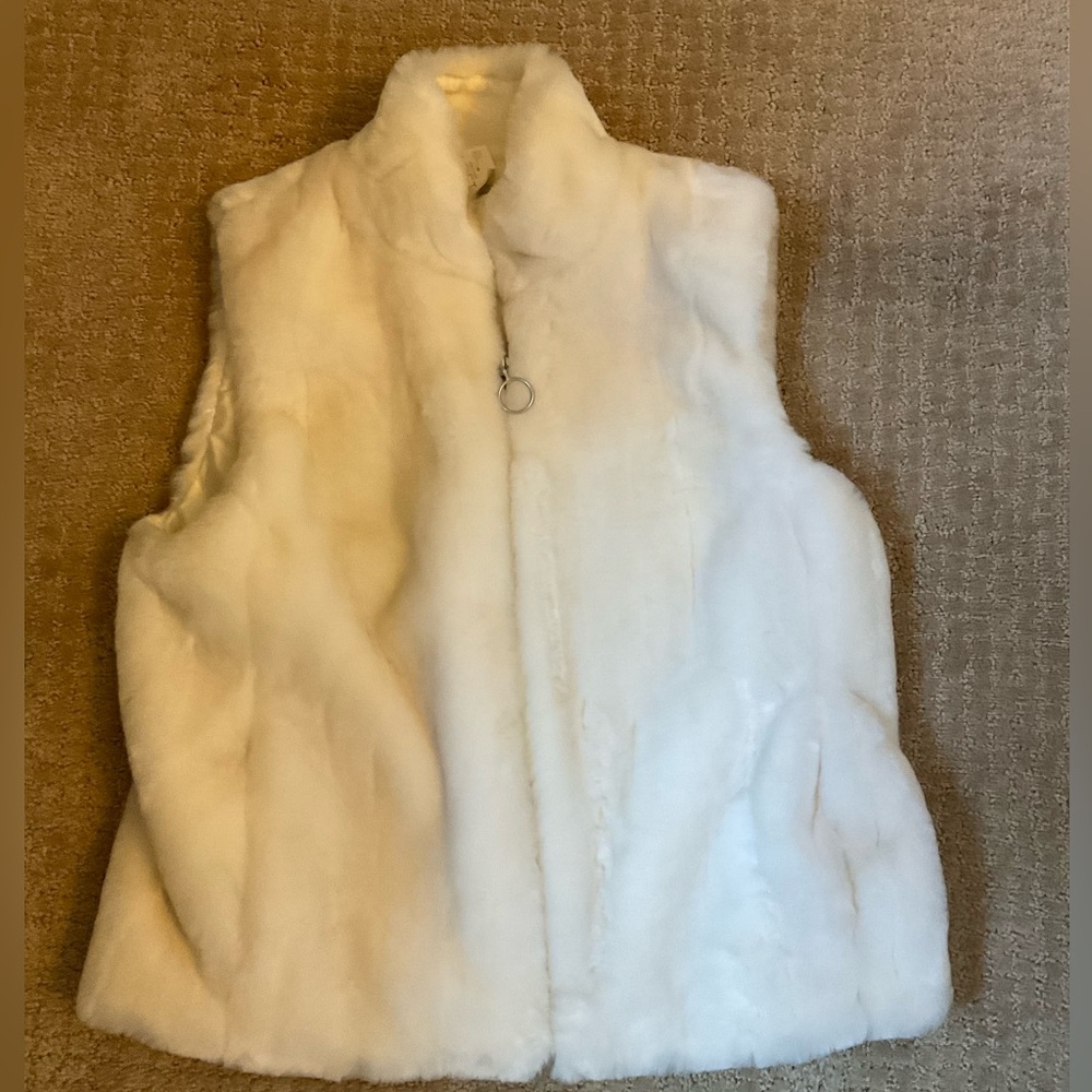 LOFT White Faux Fur Vest ~ NWT